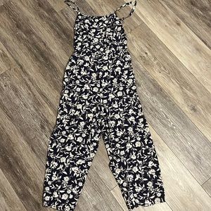 Old Navy Small pants jump suit with pockets